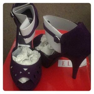Elerian purple heels